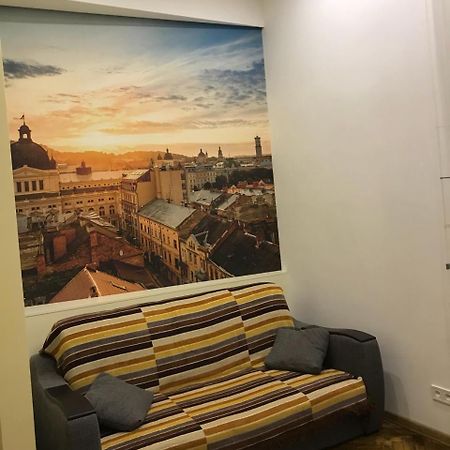 Apartment On Khorvatska Street Lviv Extérieur photo