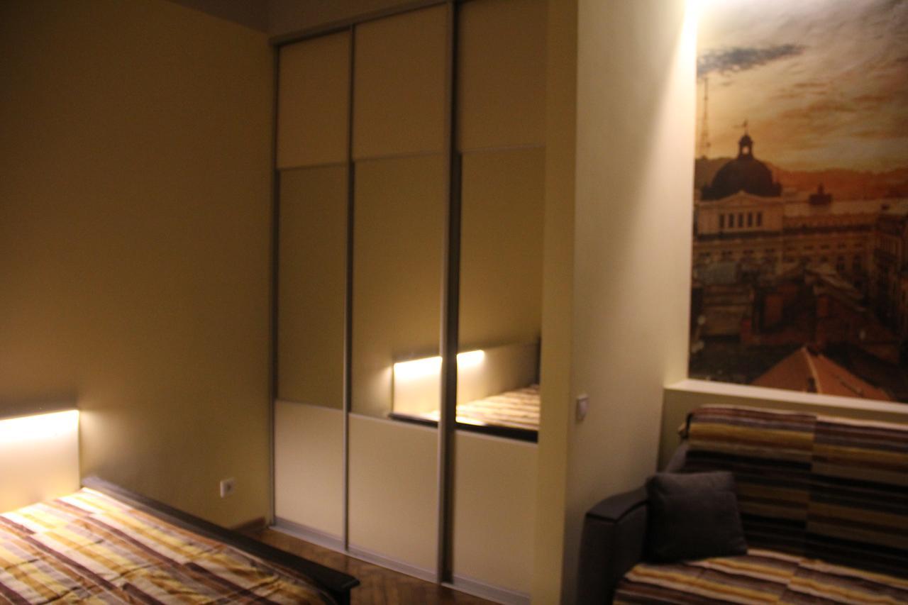 Apartment On Khorvatska Street Lviv Extérieur photo